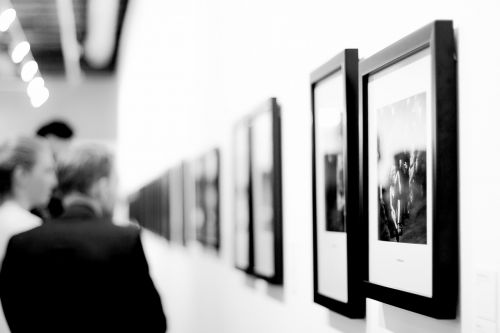 black and white photos frame