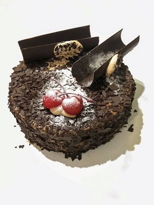 black forrest cake dessert