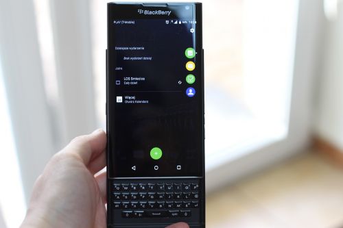 blackberry priv mobile phone