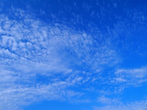 blue sky cloud