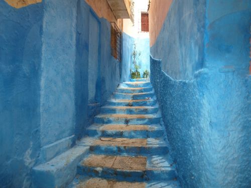 blue chefchaouen typical