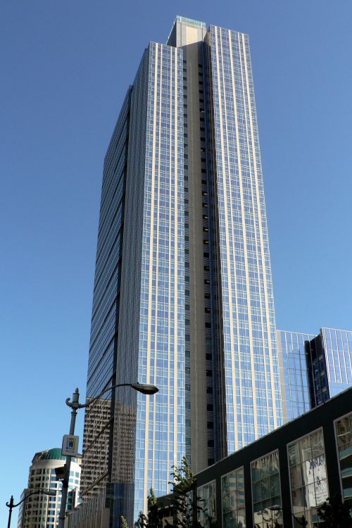 blue building the sky seattle