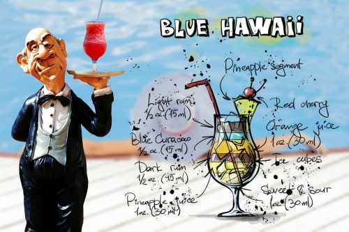 blue hawaii cocktail drink