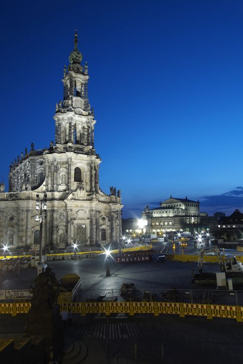 blue hour dresden hofkirche