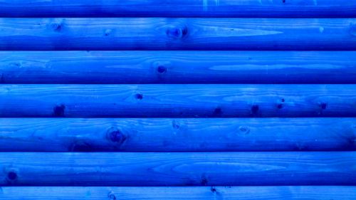 Blue Log Background