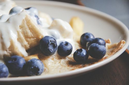 blueberries pancake breakfast