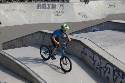 bmx bike train