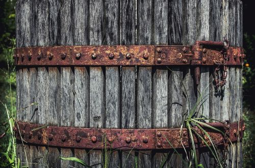 board chain close-up