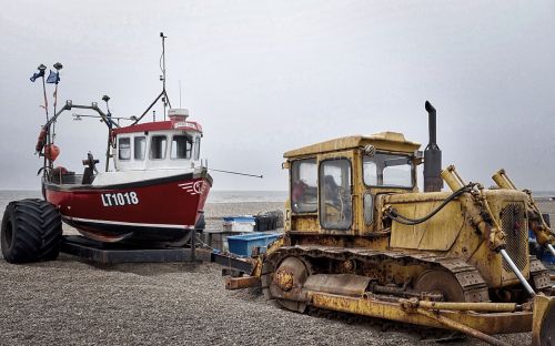 boat tractor seaside