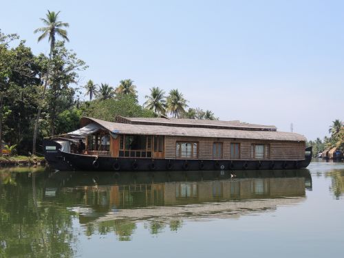 boat houseboat kerala
