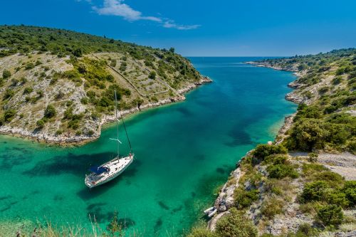 boat sailing water