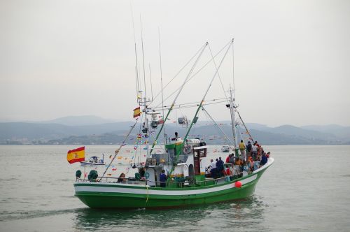 boat fishing sea