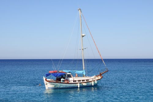 boat traditional sea