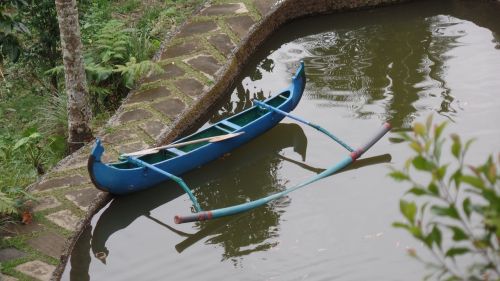 boat pond garden