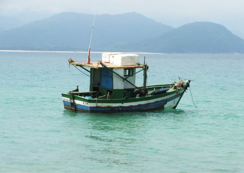 boat mar beach