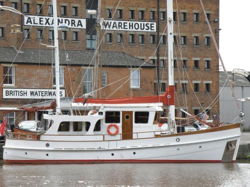 boat quay warehouse