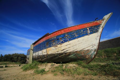 boat sky blue