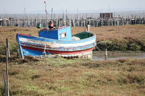 boat  port  old