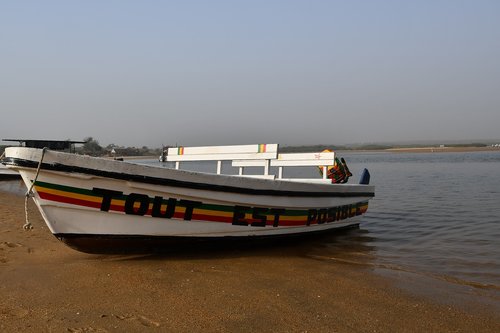 boat  senegal  pirogue