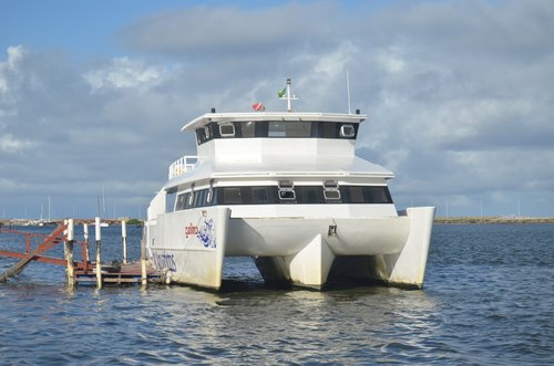 boat  ferry  rio
