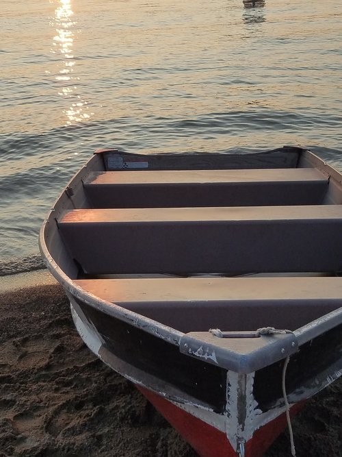 boat  lake  beach