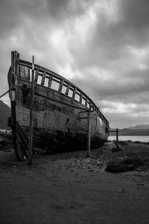 boat demise faroe islands