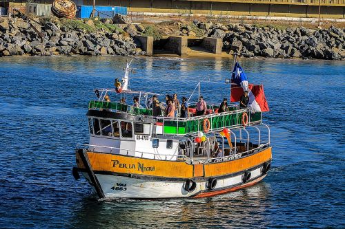 boat chile sea