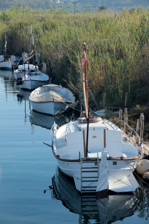 boats ships channel