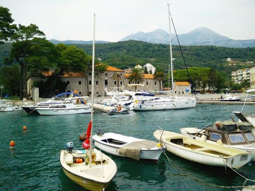 meljine herceg novi boats