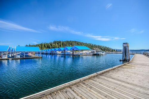 boats marina lake