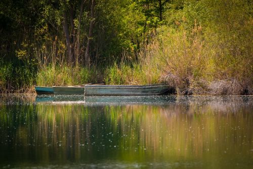 boats lake nature