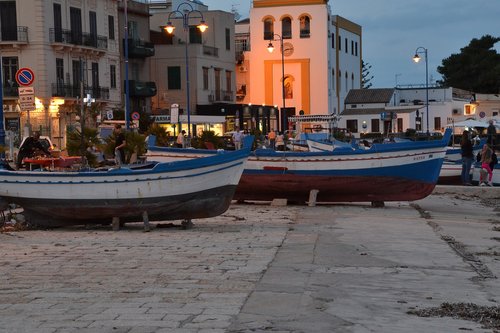 boats  sea  sicily