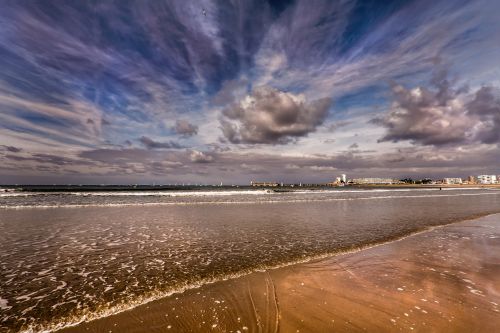 body of water nature sky