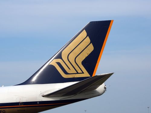 boeing 747 jumbo jet singapore airlines