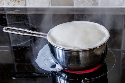 boiling over of milk ceramic hob hotplate