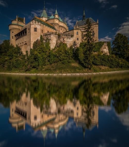 bojnice bojnice castle reflection