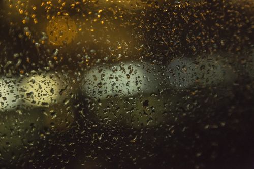 bokeh window rain