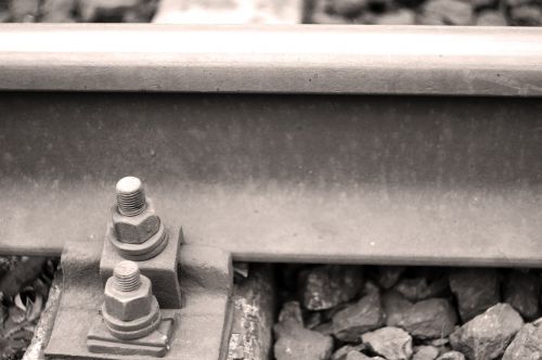 bolt rails railway