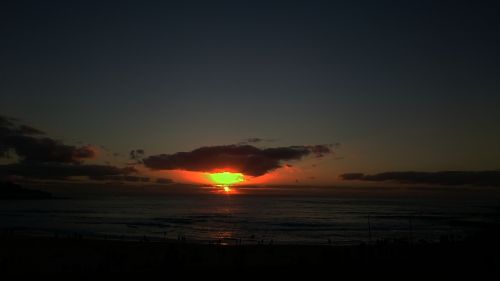 bondi beach sunrise sun