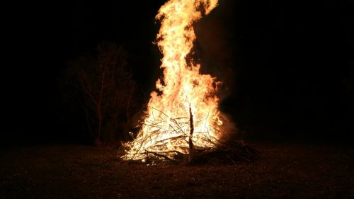 bonfire fire night