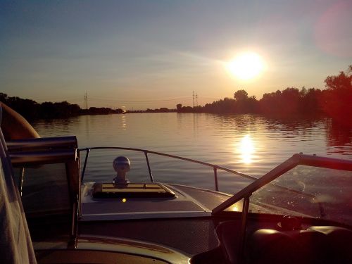 boot yacht powerboat