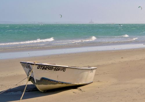 boot fishing boat beach