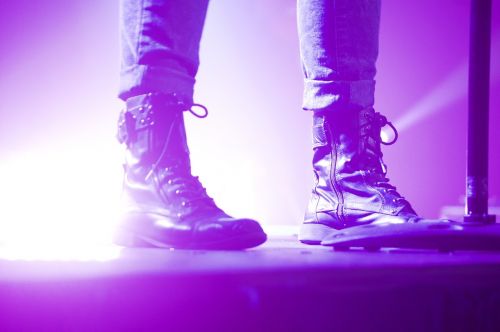 boots feet glare