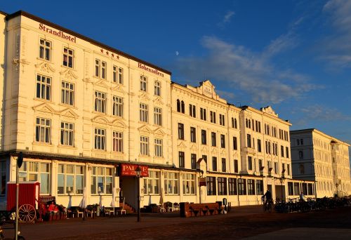 borkum promenade building