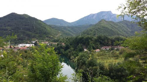 bosnia croatia lake