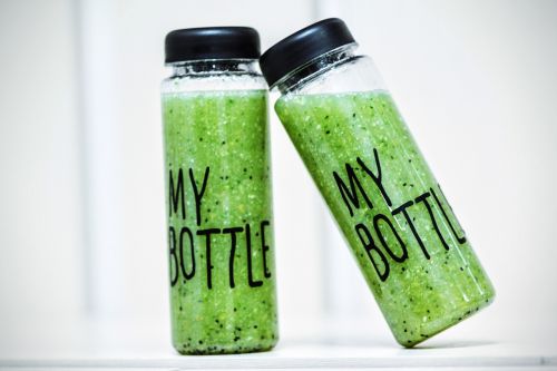 bottle smoothies detox