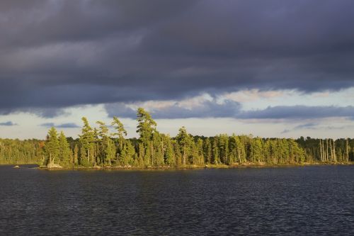 boundary waters minnesota lake