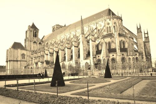 cathedral bourges monument