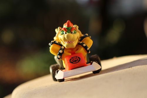 bowser kart toy