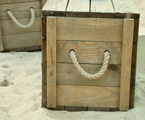 box beach wooden box